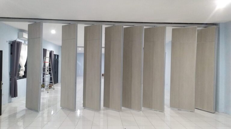 partisi geser di makassar